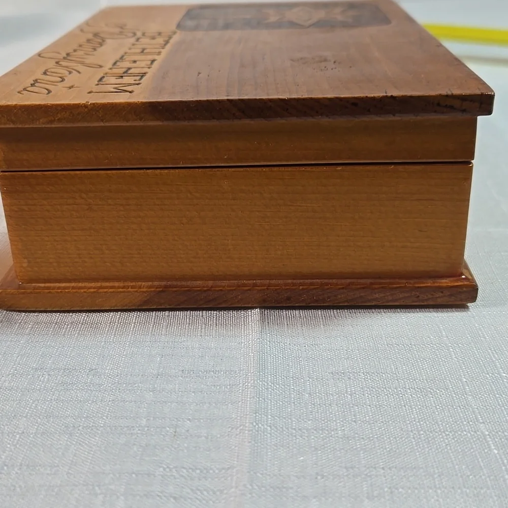 Wooden Bethlehem Pennsylvania Star Keepsake White Pine Wood Box